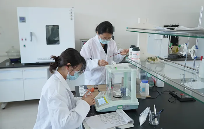 Quality Controlat Hehui Chemical